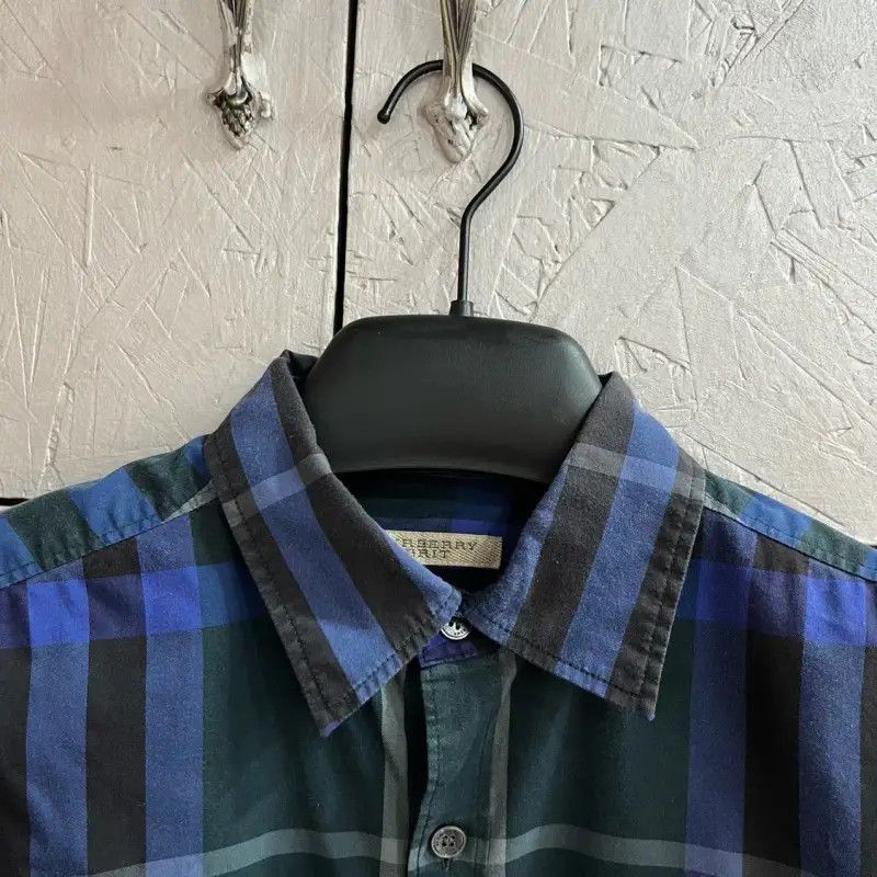 Burberry Burberry Men's Colorful Cotton Button-Up Shirt Size US S / EU 44-46 / 1 - 3 Thumbnail