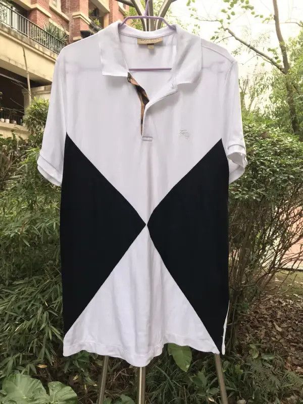 Burberry Burberry Men's Short Sleeve Summer Tee Size US L / EU 52-54 / 3 - 2 Thumbnail