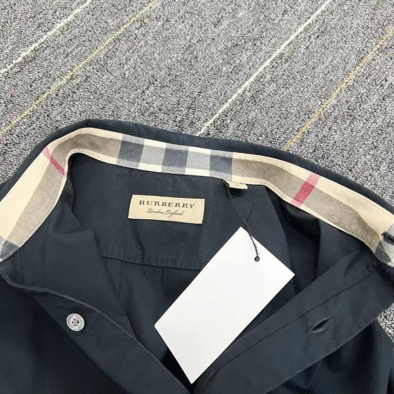 Burberry Burberry Black Cotton Long Sleeve Shirt for Men Size US L / EU 52-54 / 3 - 6 Thumbnail