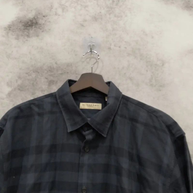 Burberry Burberry Men's Long Sleeve Shirt in Dark Gray Size US XL / EU 56 / 4 - 3 Thumbnail