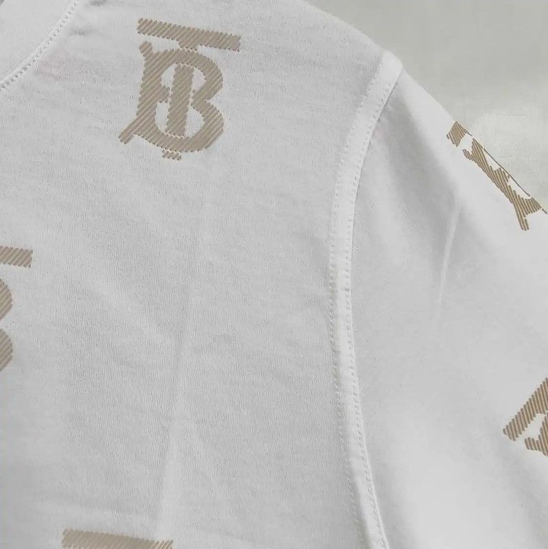 Burberry Burberry Logo White Cotton Short Sleeve T-Shirt Size US L / EU 52-54 / 3 - 5 Thumbnail