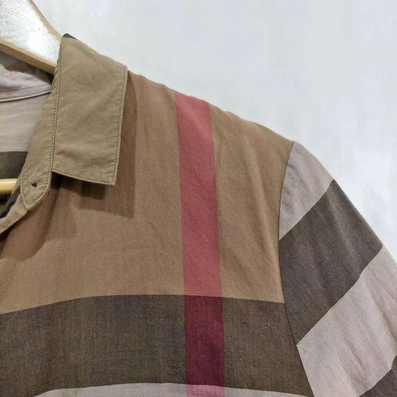 Burberry Burberry Men's Khaki Long Sleeve Shirt Size US M / EU 48-50 / 2 - 5 Thumbnail