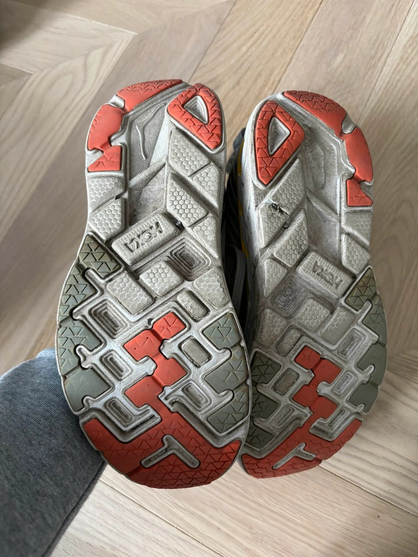 Hoka Hoka One One Sneakers Size US 8.5 / IT 38.5 - 2 Thumbnail