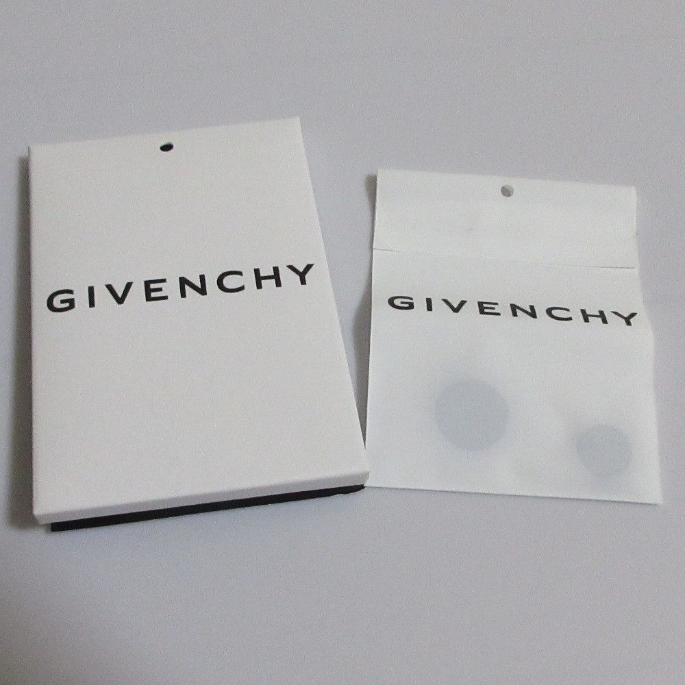 Givenchy Givenchy Givenchy BW20PP11Z6 Long Sleeve Shirt Dress Others Dresses BW20PP11Z6 DUTY FREE for USA Size ONE SIZE - 6 Thumbnail