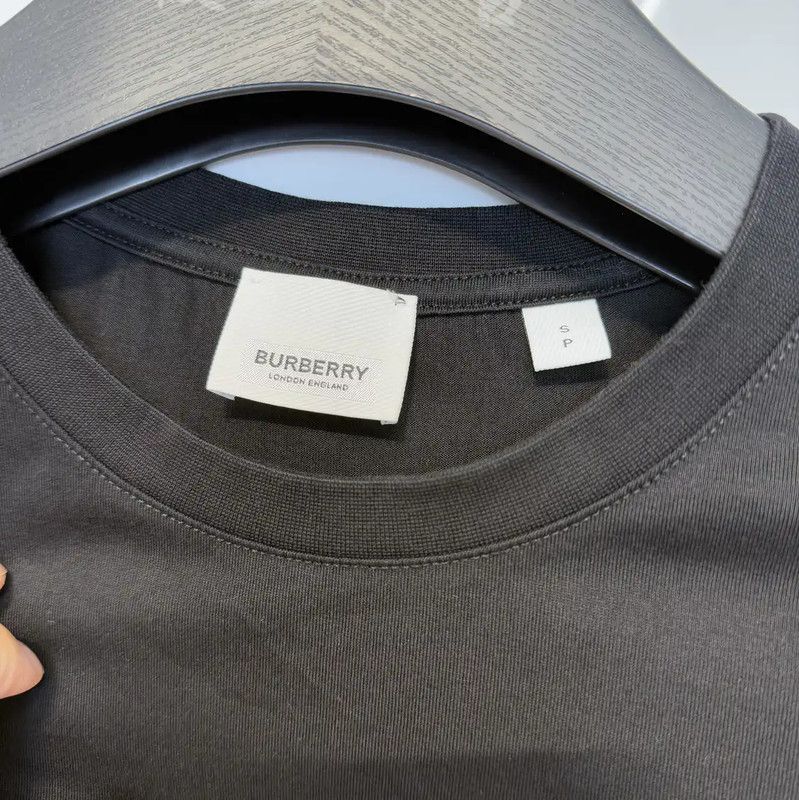 Burberry Burberry Black Logo Short Sleeve T-shirt Size US S / EU 44-46 / 1 - 4 Thumbnail