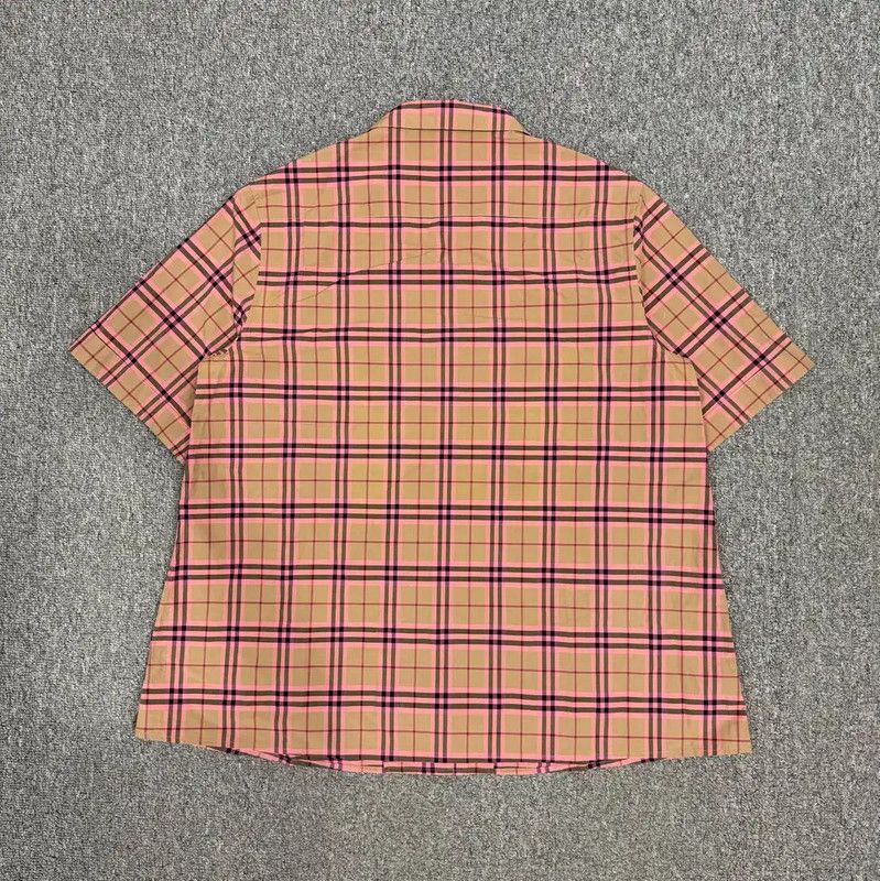 Burberry Burberry Color-Block Cotton Short Sleeve Shirt Size US L / EU 52-54 / 3 - 2 Thumbnail