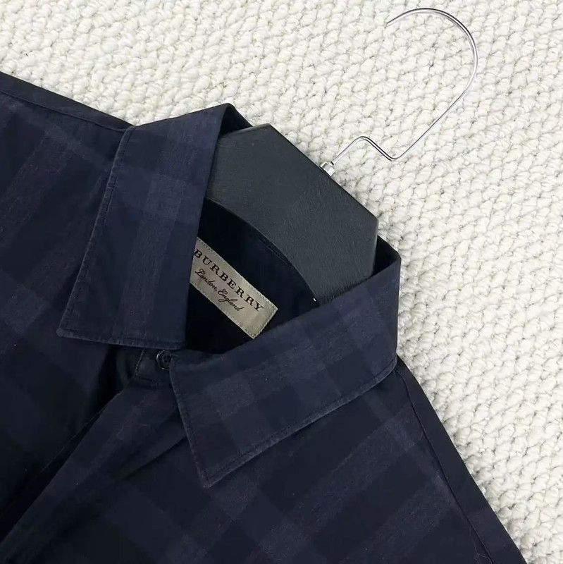 Burberry Burberry Men's Black Gray Plaid Long Sleeve Shirt Size US M / EU 48-50 / 2 - 3 Thumbnail