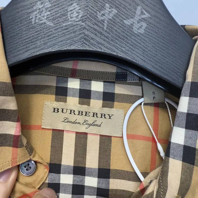 Burberry Burberry Men's Long Sleeve Striped Shirt Size US S / EU 44-46 / 1 - 3 Thumbnail