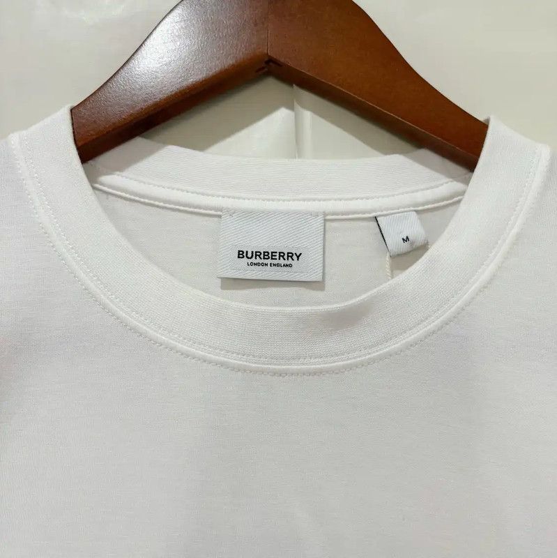 Burberry Burberry Logo Print Short Sleeve T-Shirt Size US M / EU 48-50 / 2 - 3 Thumbnail