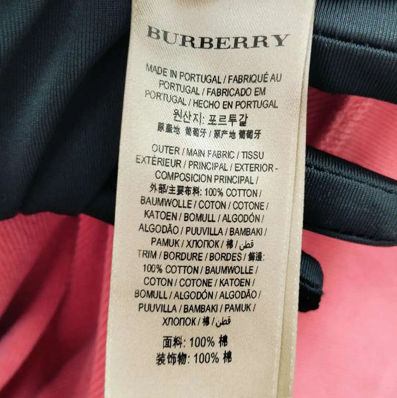 Burberry Burberry Men's Long Sleeve Sweatshirt in Brick Red Size US M / EU 48-50 / 2 - 5 Thumbnail