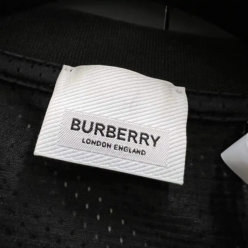 Burberry Burberry Black Cotton Short Sleeve T-Shirt Size US M / EU 48-50 / 2 - 2 Thumbnail