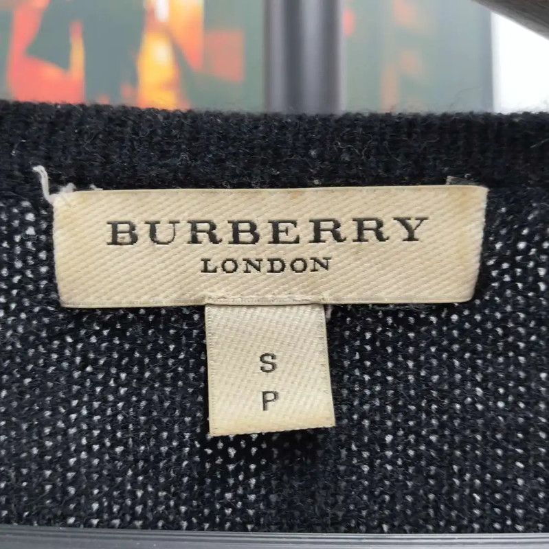 Burberry Burberry Black Long Sleeve Knit Sweater for Men Size US S / EU 44-46 / 1 - 3 Thumbnail