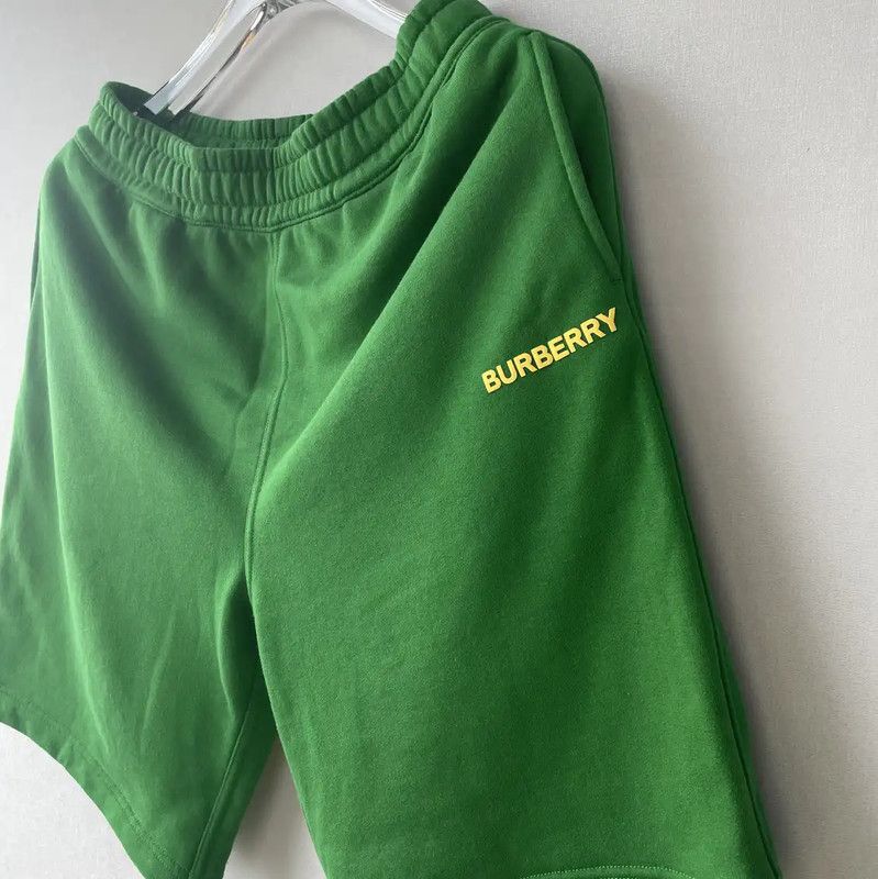 Burberry Burberry Green Men's Shorts Size US 28 / EU 44 - 3 Thumbnail
