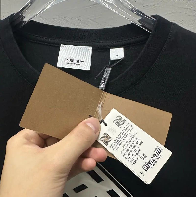 Burberry Burberry Black Cotton Logo Men's T-Shirt Size US M / EU 48-50 / 2 - 6 Thumbnail