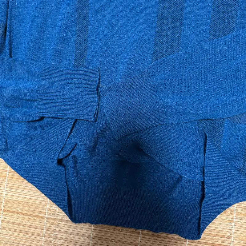 Burberry Burberry Blue Wool Blend Check Knit Sweater Size US S / EU 44-46 / 1 - 5 Thumbnail