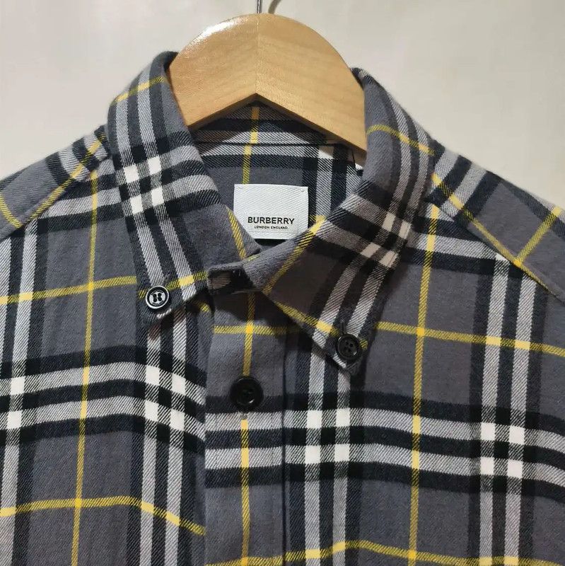 Burberry Burberry Gray Plaid Long Sleeve Shirt Size US S / EU 44-46 / 1 - 3 Thumbnail