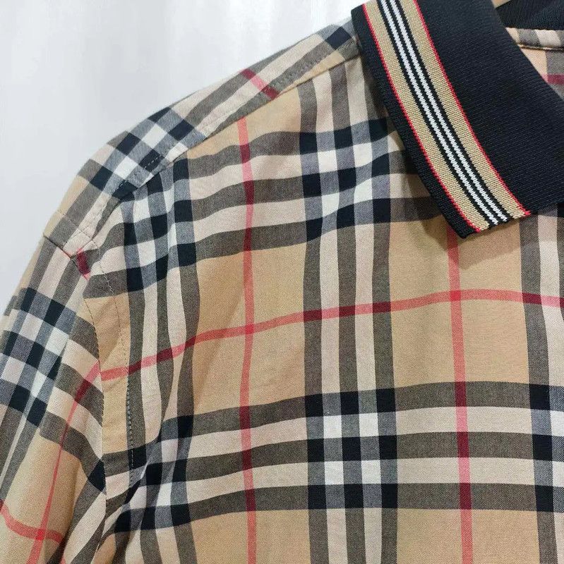 Burberry Burberry Long Sleeve Khaki Shirt with Rainbow Collar Size US XL / EU 56 / 4 - 5 Thumbnail