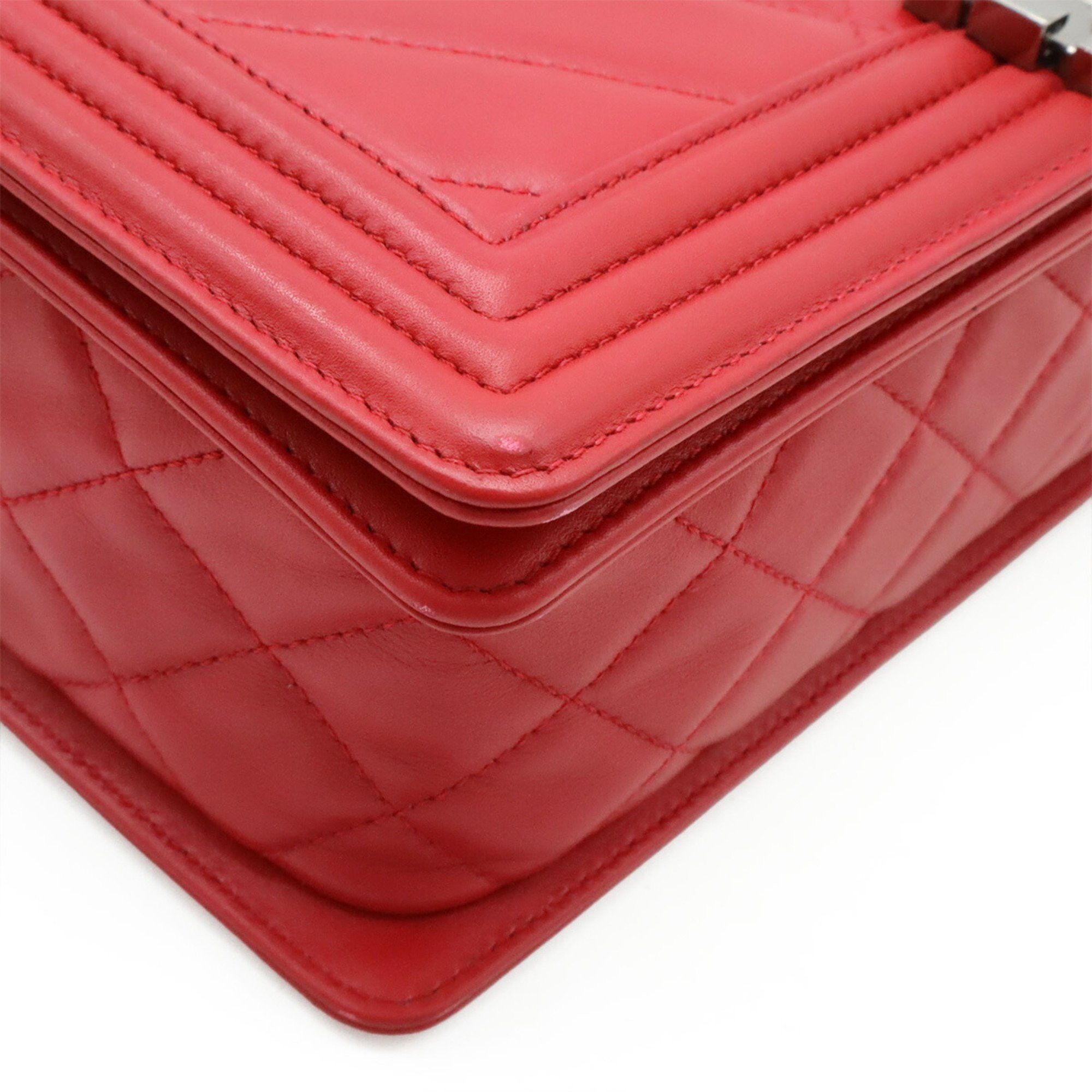 Chanel CHANEL Boy Chanel Matelasse Coco Mark Chain Shoulder Bag in Fuchsia Pink Lambskin Size ONE SIZE - 4 Thumbnail