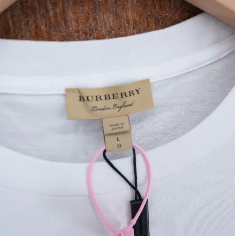 Burberry Burberry White Embroidered Logo Short Sleeve T-Shirt Size US L / EU 52-54 / 3 - 3 Thumbnail
