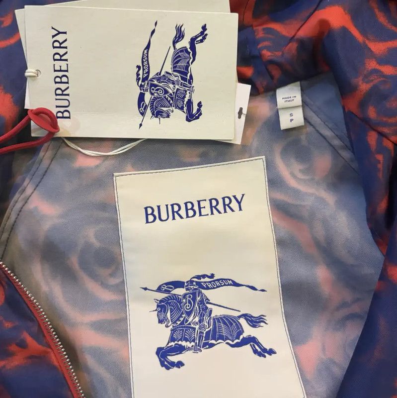 Burberry Burberry Burgundy Nylon Winter Hoodie Size US XS / EU 42 / 0 - 9 Thumbnail