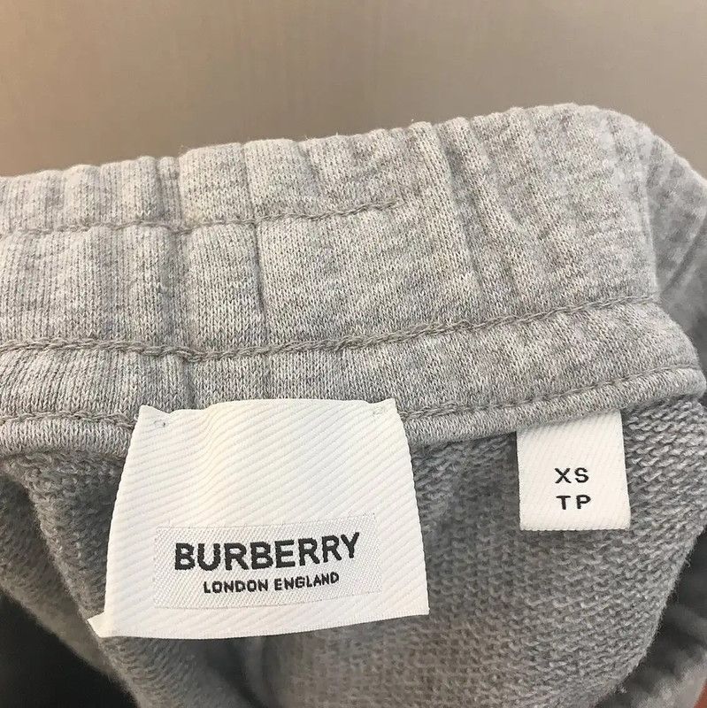 Burberry Burberry Gray Cotton Men's Shorts Size US 26 / EU 42 - 3 Thumbnail