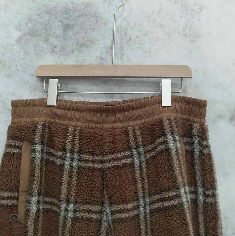 Burberry Burberry Brown Plaid Cotton Casual Pants Size US 32 / EU 48 - 3 Thumbnail