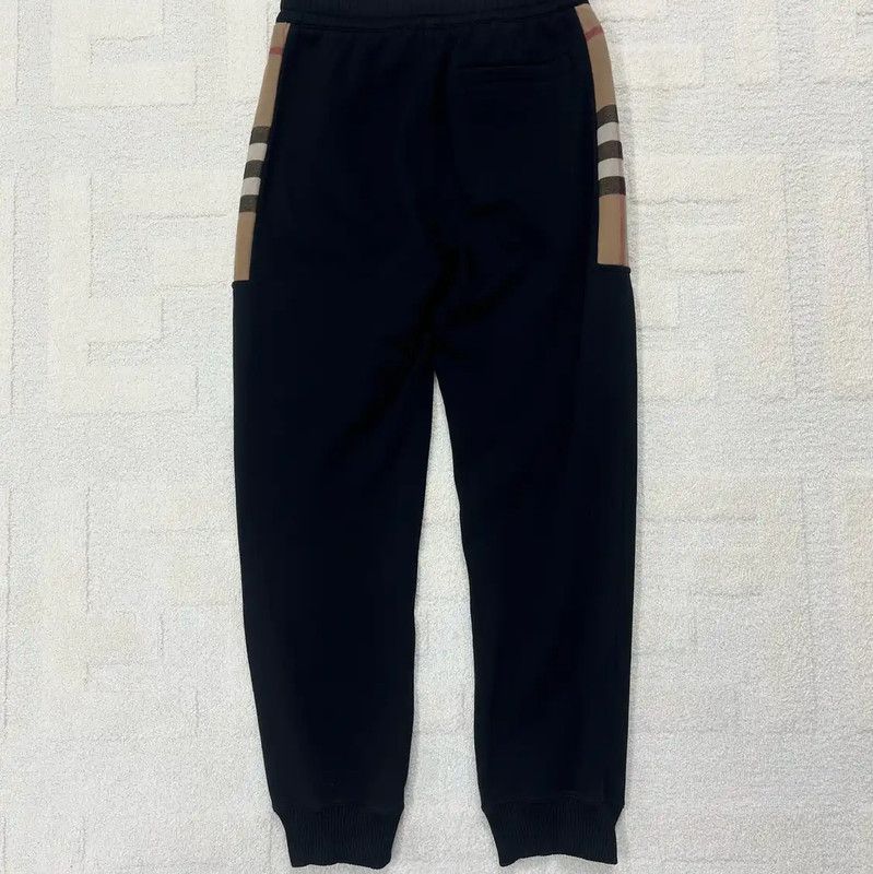 Burberry Burberry Black Casual Trousers for Men Size US 32 / EU 48 - 2 Thumbnail