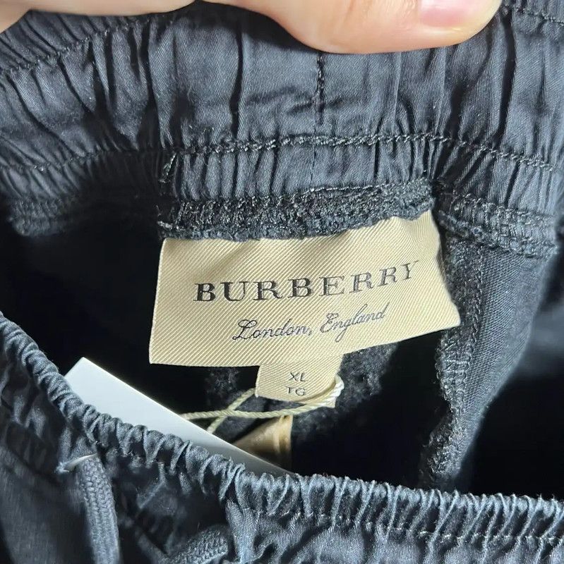 Burberry Burberry Black Casual Pants for Men Size US 44 / EU 60 - 3 Thumbnail