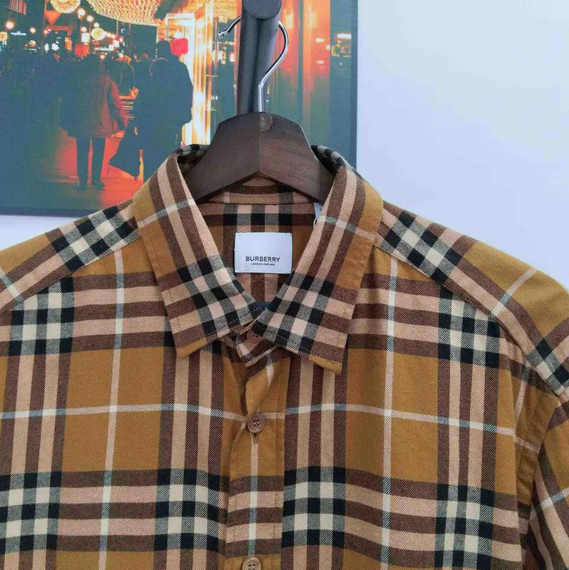 Burberry Burberry Khaki Long Sleeve Shirt for Men Size US L / EU 52-54 / 3 - 3 Thumbnail