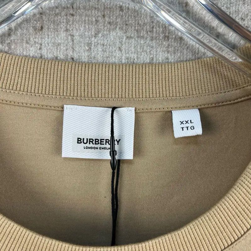 Burberry Burberry Khaki Cotton Graphic T-Shirt for Men Size US XXL / EU 58 / 5 - 4 Thumbnail