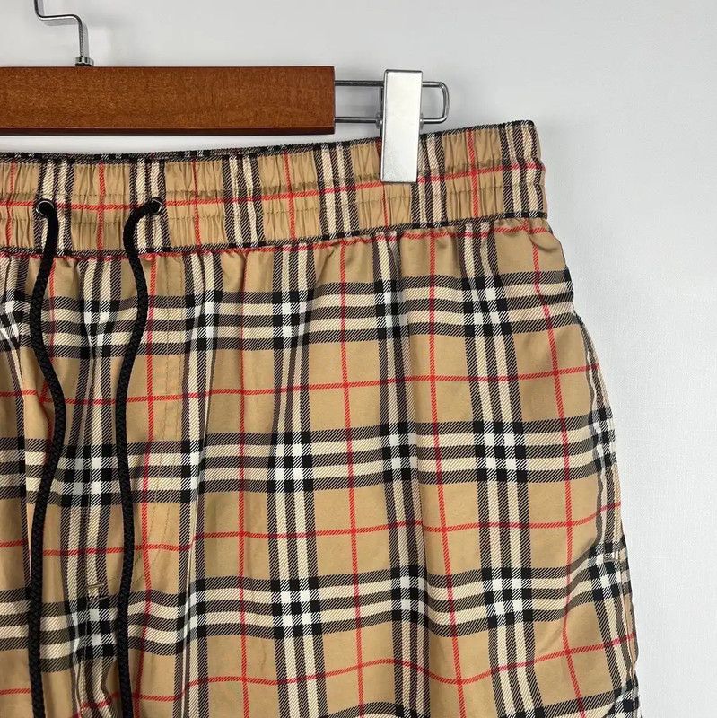 Burberry Burberry Summer Khaki Check Men's Shorts Size US 27 - 3 Thumbnail