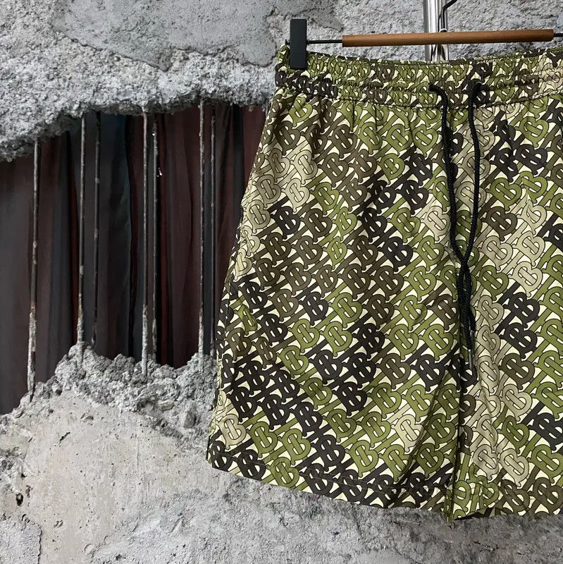 Burberry Burberry Men's Summer Multi-Color Shorts Size US 27 - 3 Thumbnail