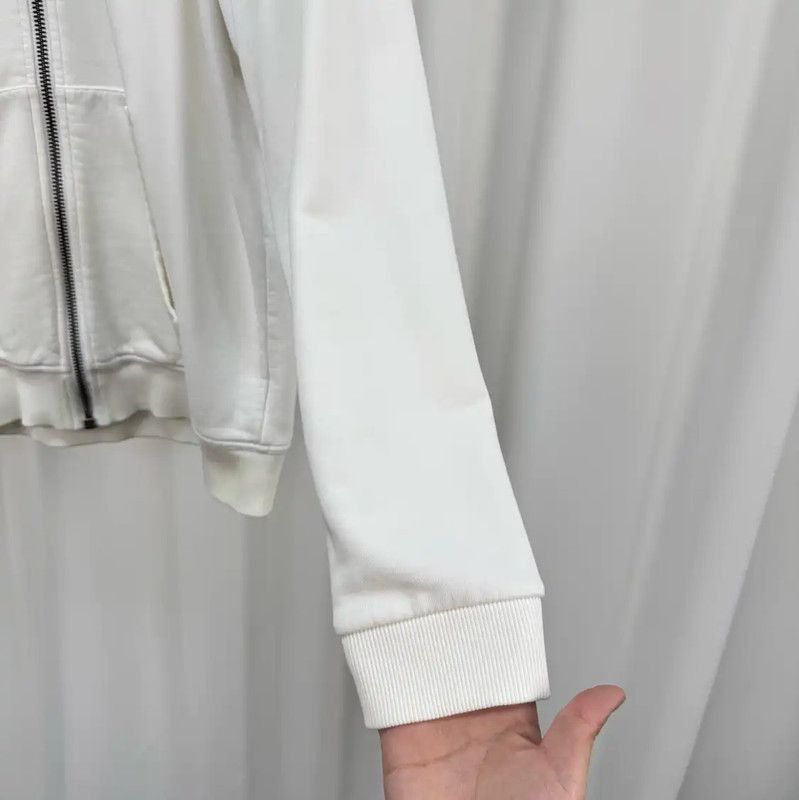 Burberry Burberry Disney Embroidered White Long Sleeve Hoodie Size US S / EU 44-46 / 1 - 4 Thumbnail