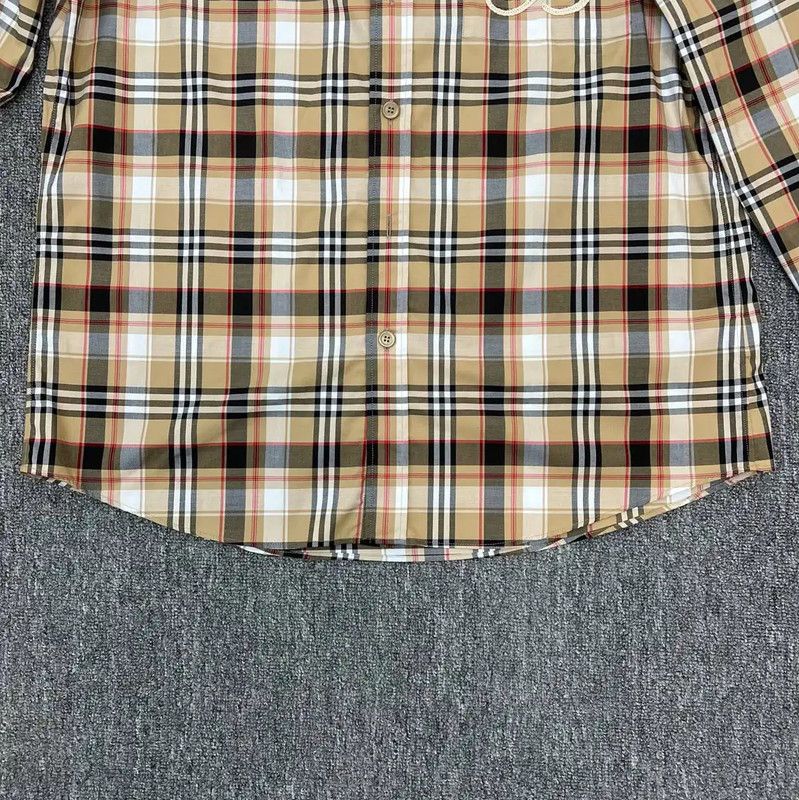 Burberry Burberry Men's Long Sleeve Color Block Shirt Size US XL / EU 56 / 4 - 5 Thumbnail