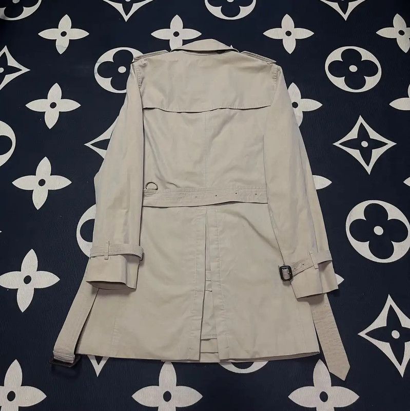 Burberry Burberry Beige Mid-Length Trench Coat for Men Size US M / EU 48-50 / 2 - 2 Thumbnail