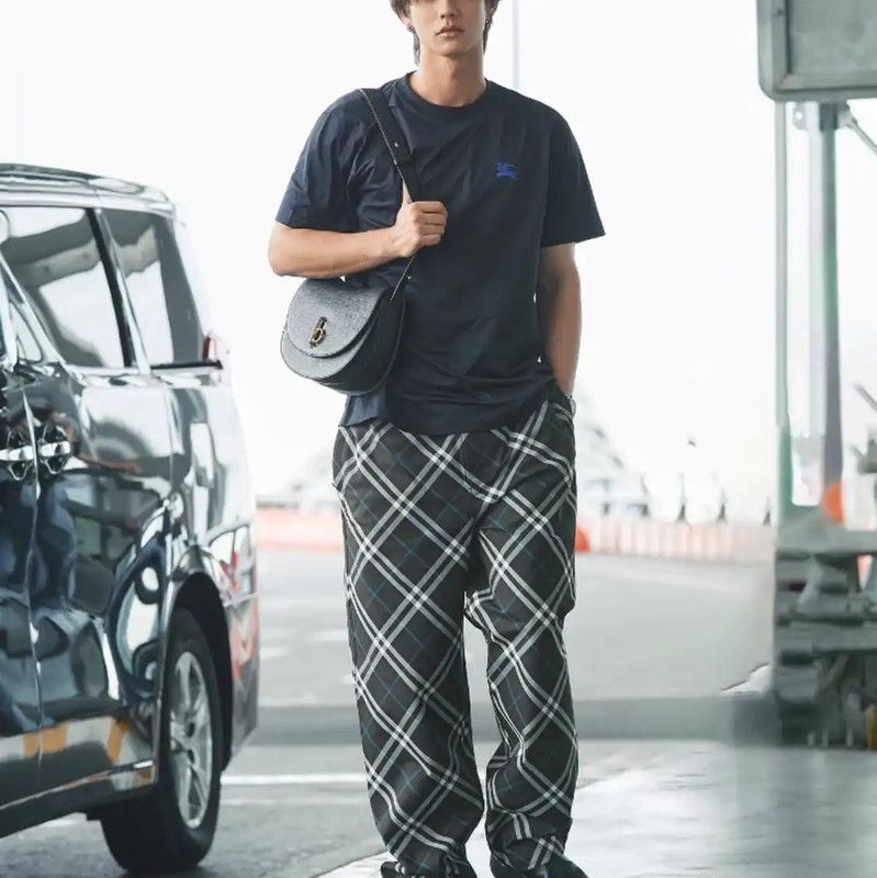 Burberry Burberry M Size Color Blocked Casual Pants Size US 32 / EU 48 - 9 Thumbnail