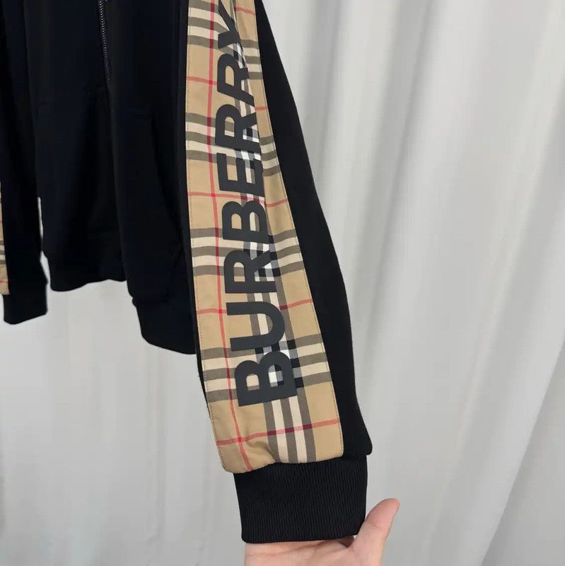 Burberry Burberry Black Logo Check Hooded Sweatshirt Size US S / EU 44-46 / 1 - 4 Thumbnail