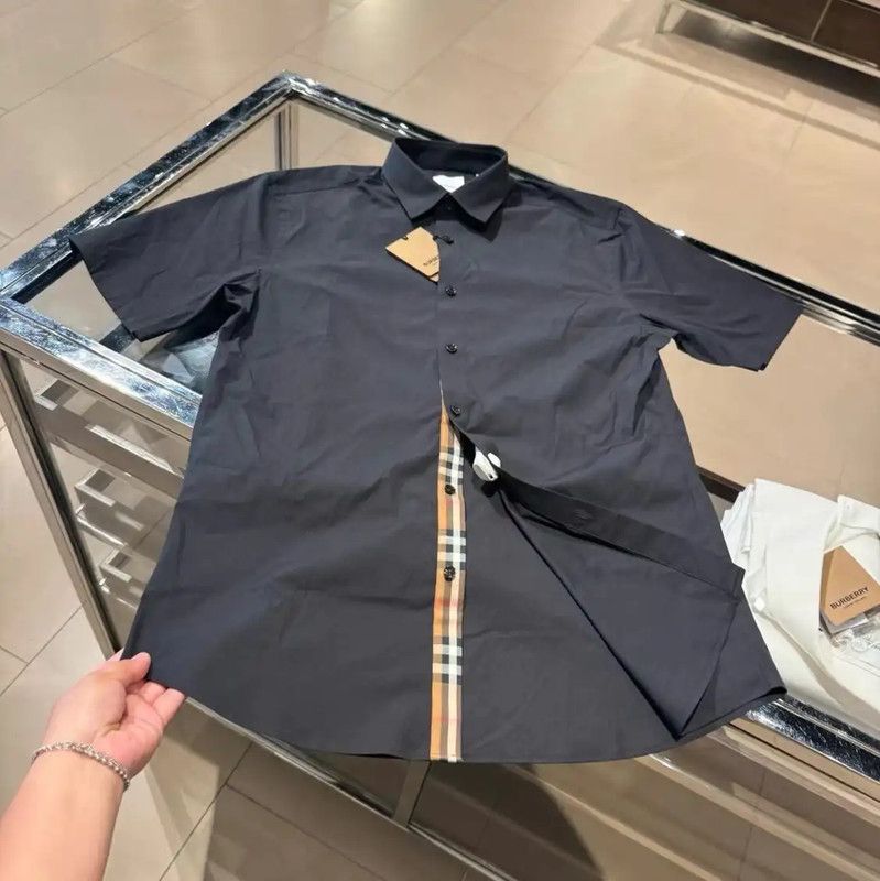Burberry Burberry Black Logo Check Short Sleeve Shirt Size US L / EU 52-54 / 3 - 7 Thumbnail