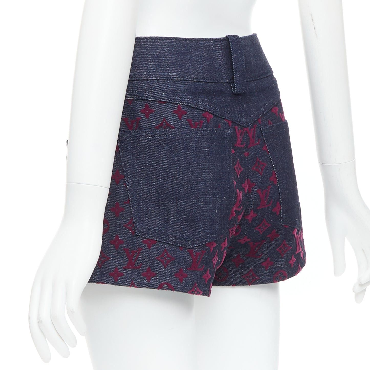 Louis Vuitton LOUIS VUITTON Flocked Monogram burgundy blue monogram denim shorts XS Size 27" / US 4 / IT 40 - 6 Thumbnail