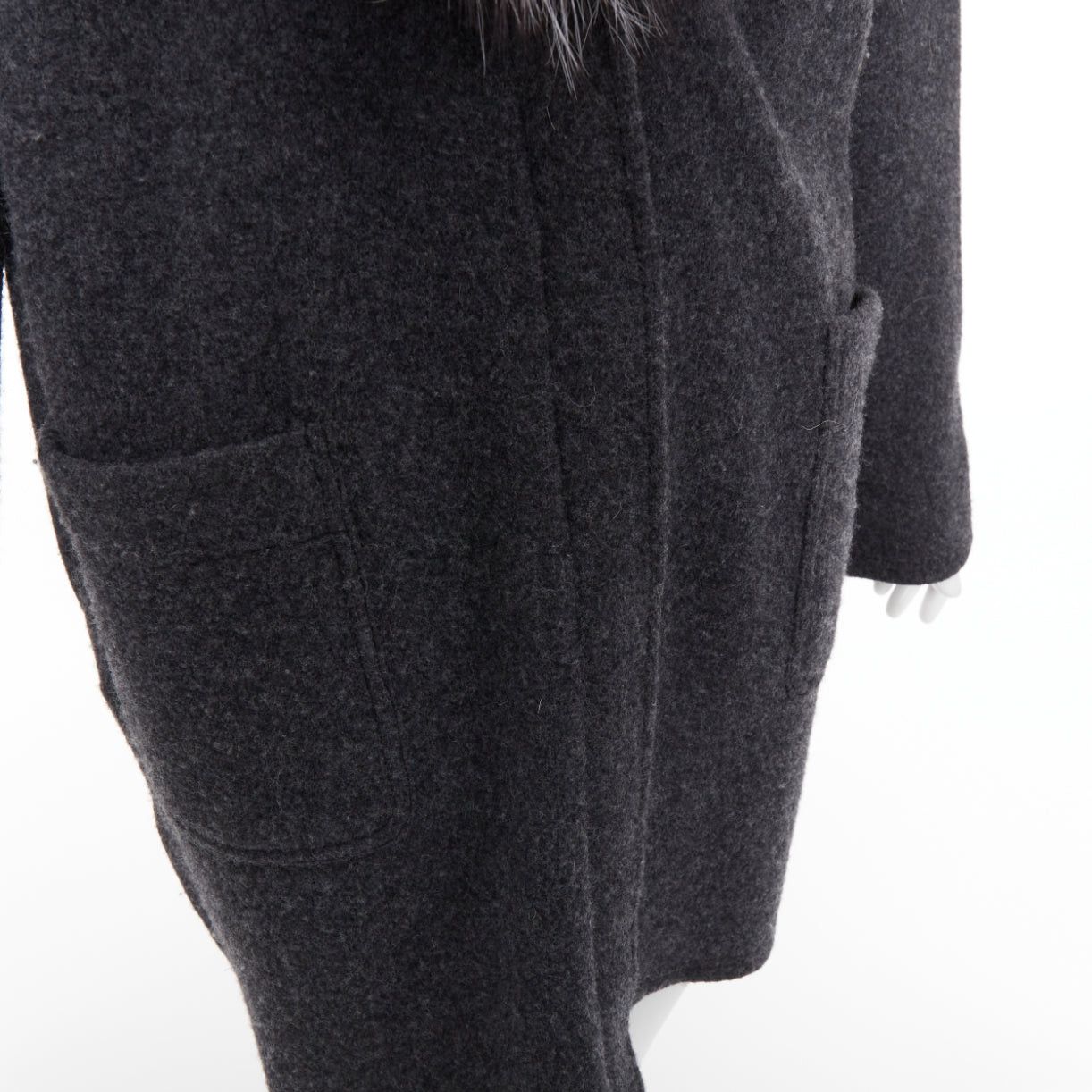 Michael Kors MICHAEL KORS COLLECTION grey fur collar dark grey wool side zip coat Size L / US 10 / IT 46 - 2 Thumbnail