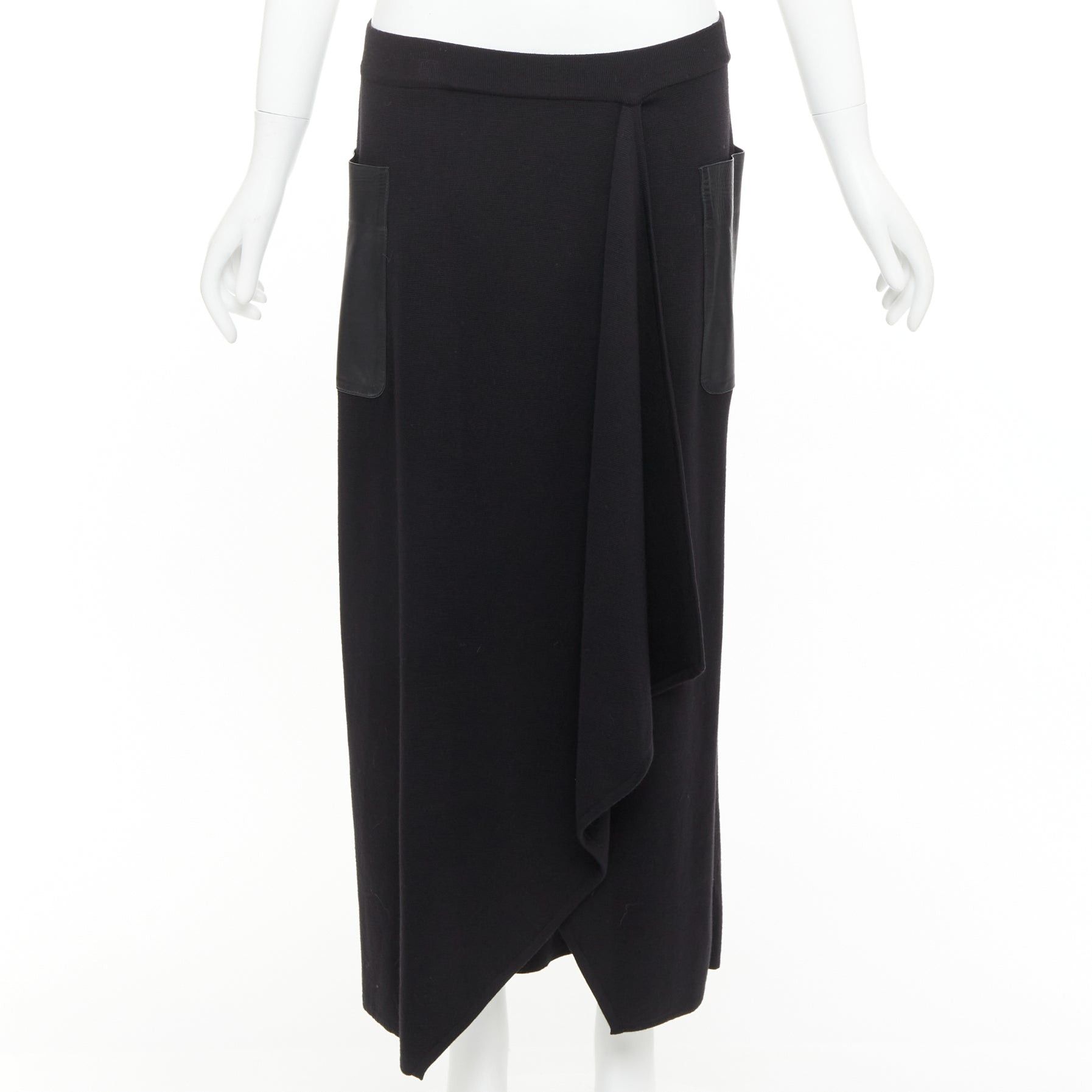 Max Mara MAX MARA black leather patch pocket drape front mid waist midi skirt Size 35" - 3 Thumbnail