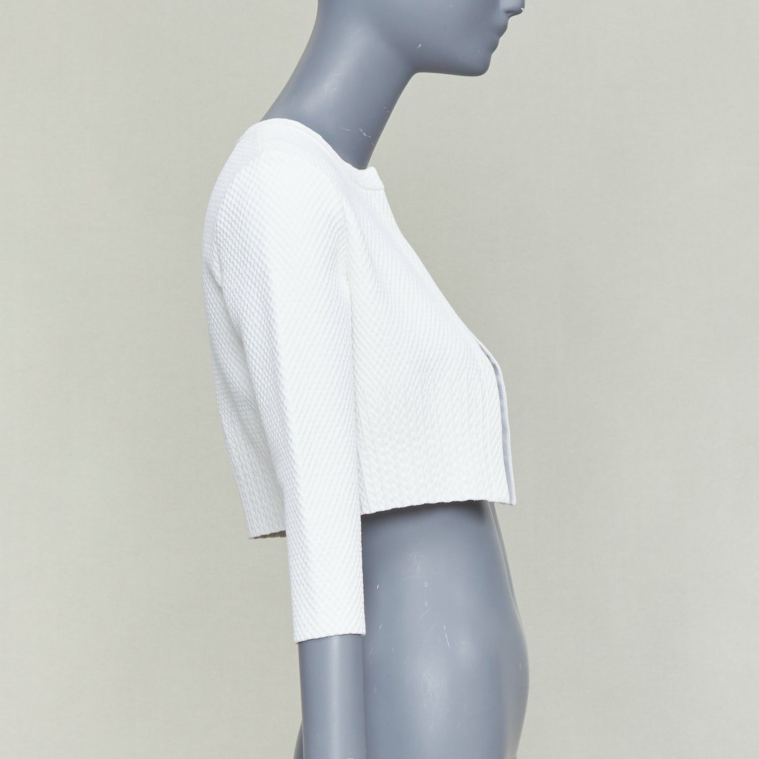 Alaia ALAIA cream viscose blend textured knit cropped cardigan jacket FR36 S Size S / US 4 / IT 40 - 4 Thumbnail