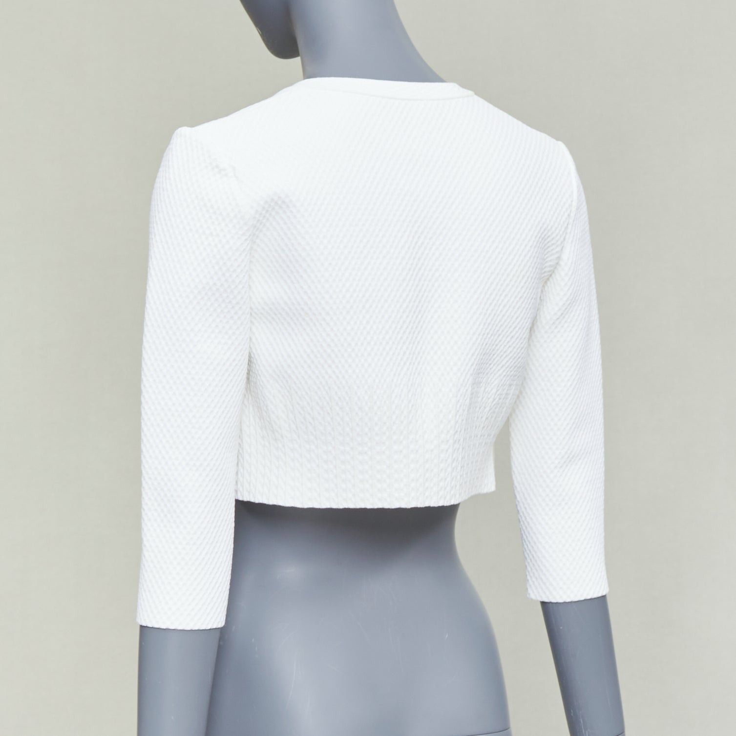 Alaia ALAIA cream viscose blend textured knit cropped cardigan jacket FR36 S Size S / US 4 / IT 40 - 6 Thumbnail