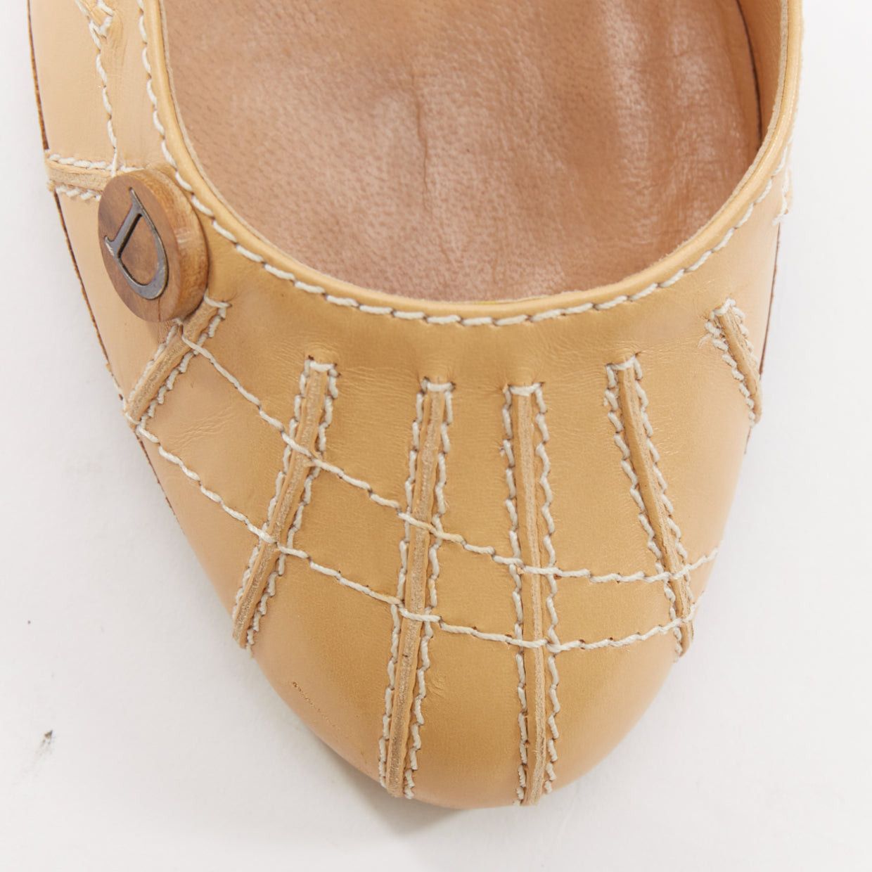 Dior rare CHRISTIAN DIOR John Galliano Vintage beige leather wood detail pumps EU37 Size US 7 / IT 37 - 6 Thumbnail