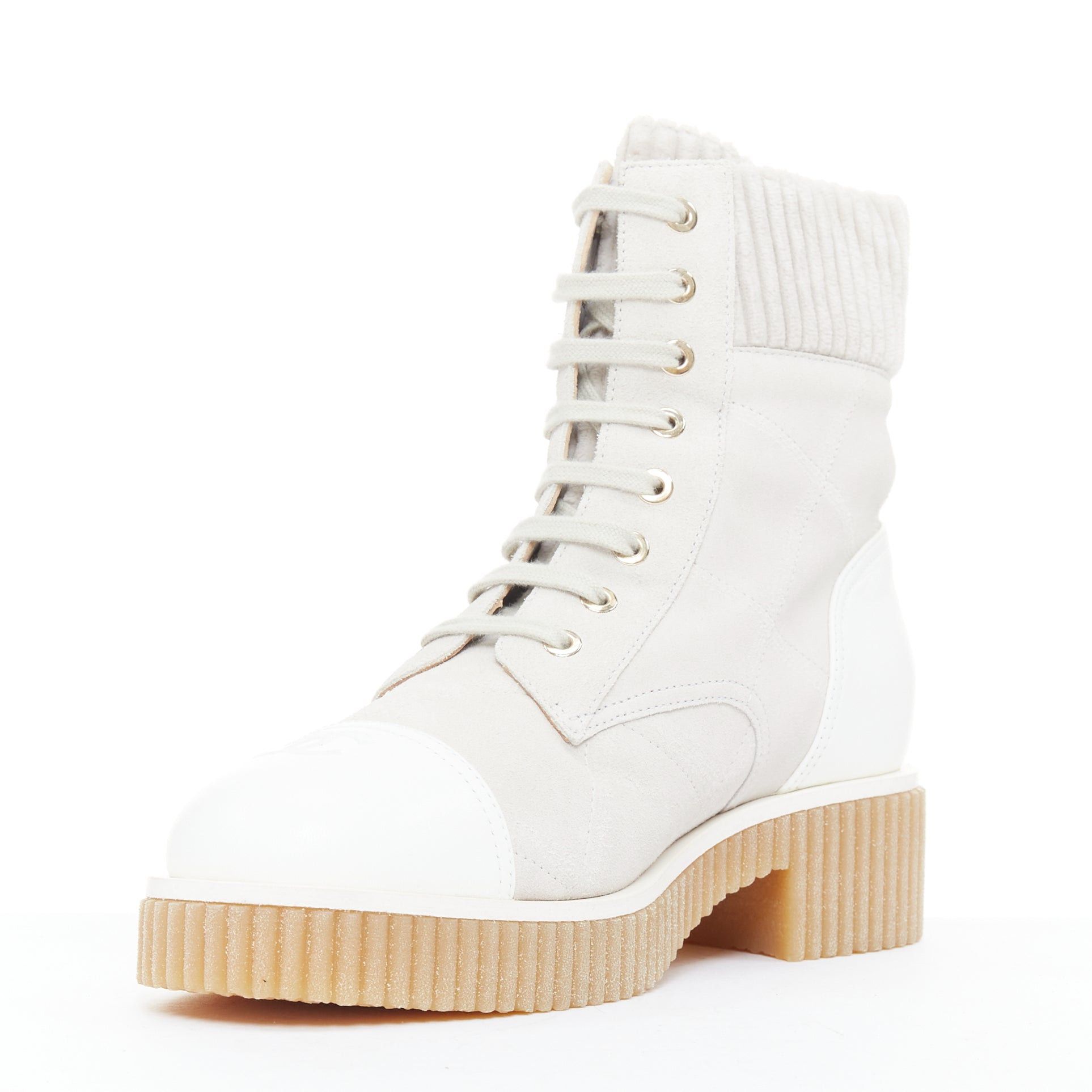 Chanel CHANEL 2020 white CC grey suede calfskin quilted combat boots EU38 Size US 8 / IT 38 - 5 Thumbnail