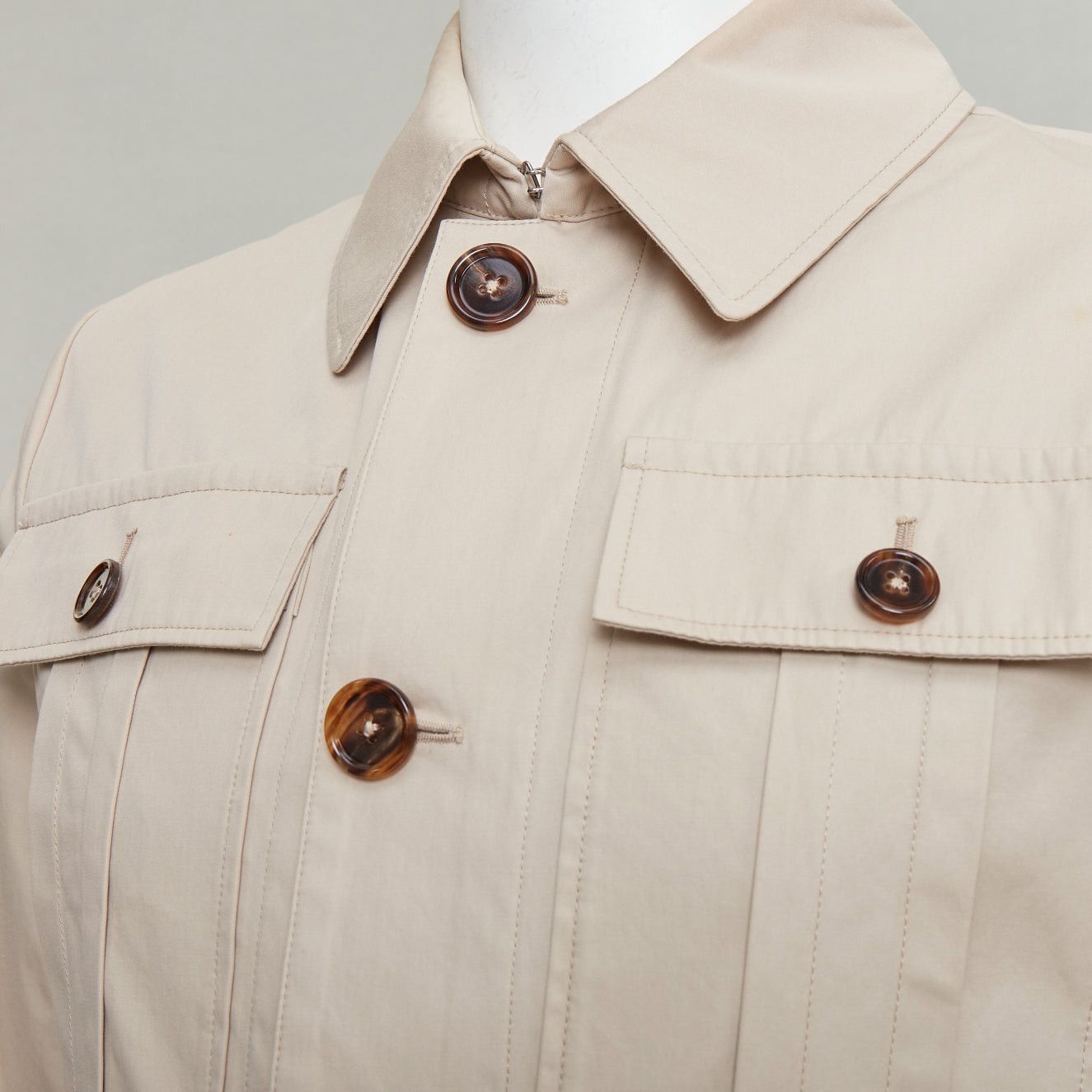 DOLCE GABBANA beige cotton brown horn buttons pockets field jacket IT44 XS