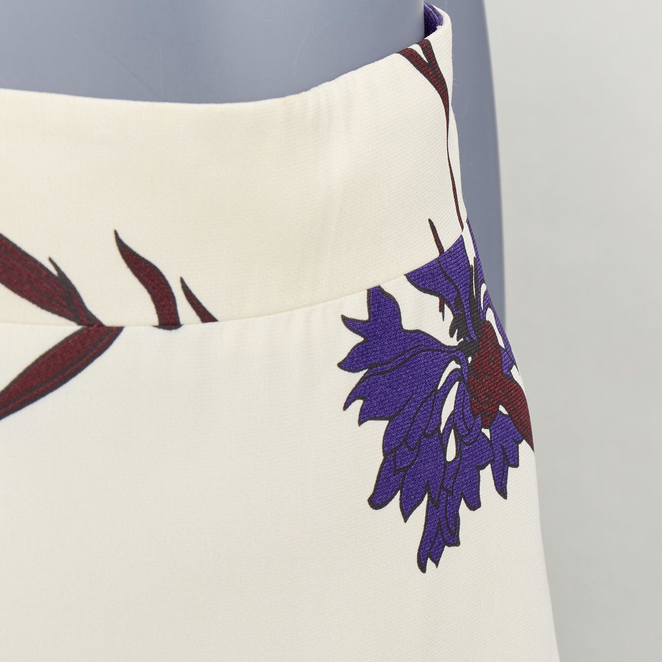 Miu Miu MIU MIU 2014 cream purple floral high waisted Aline skirt IT38 XS Size 26" / US 2 / IT 38 - 2 Thumbnail
