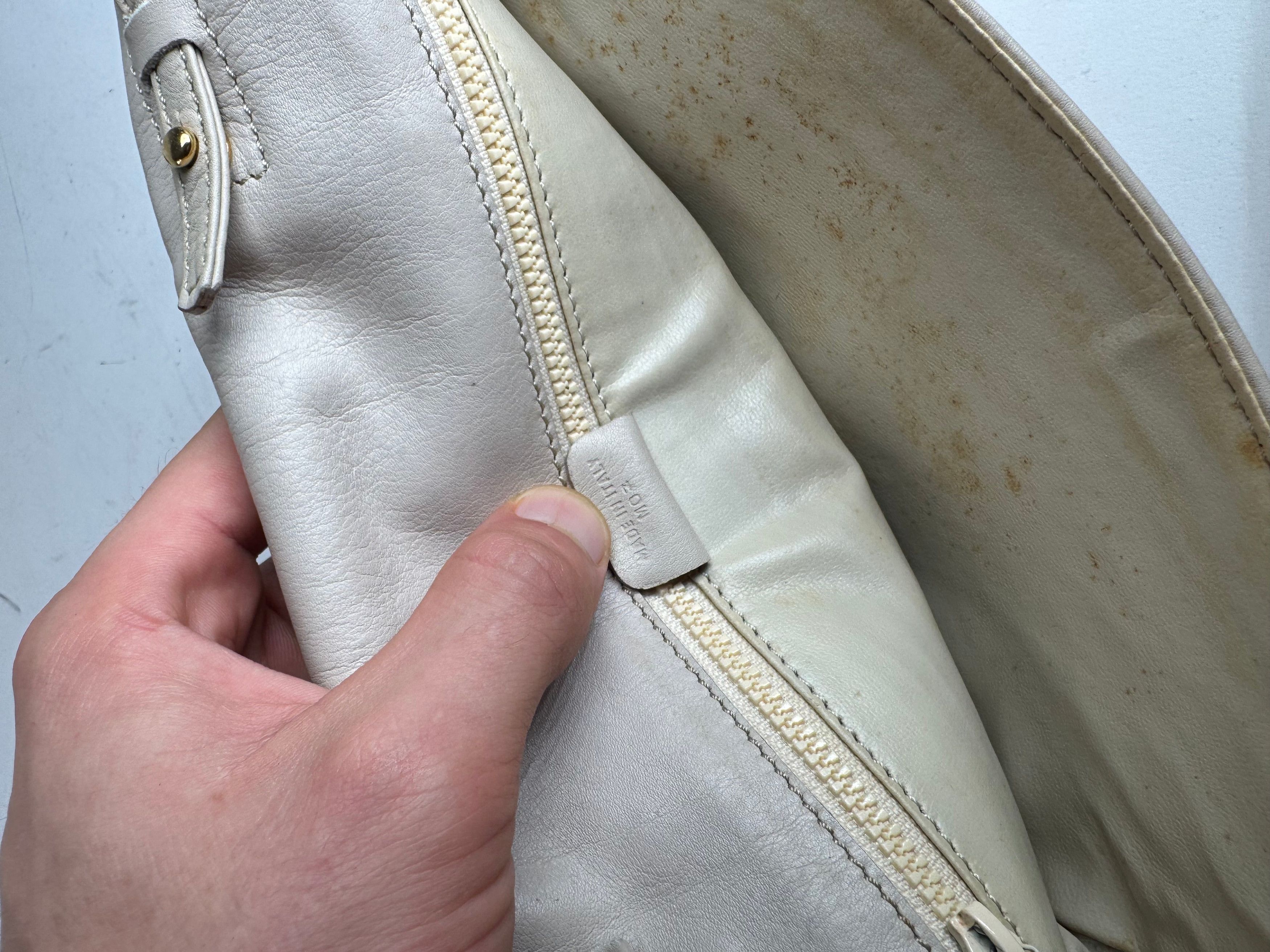 Celine Vintage Paris Leather crossbody Bag white / Ecru Size ONE SIZE - 5 Thumbnail