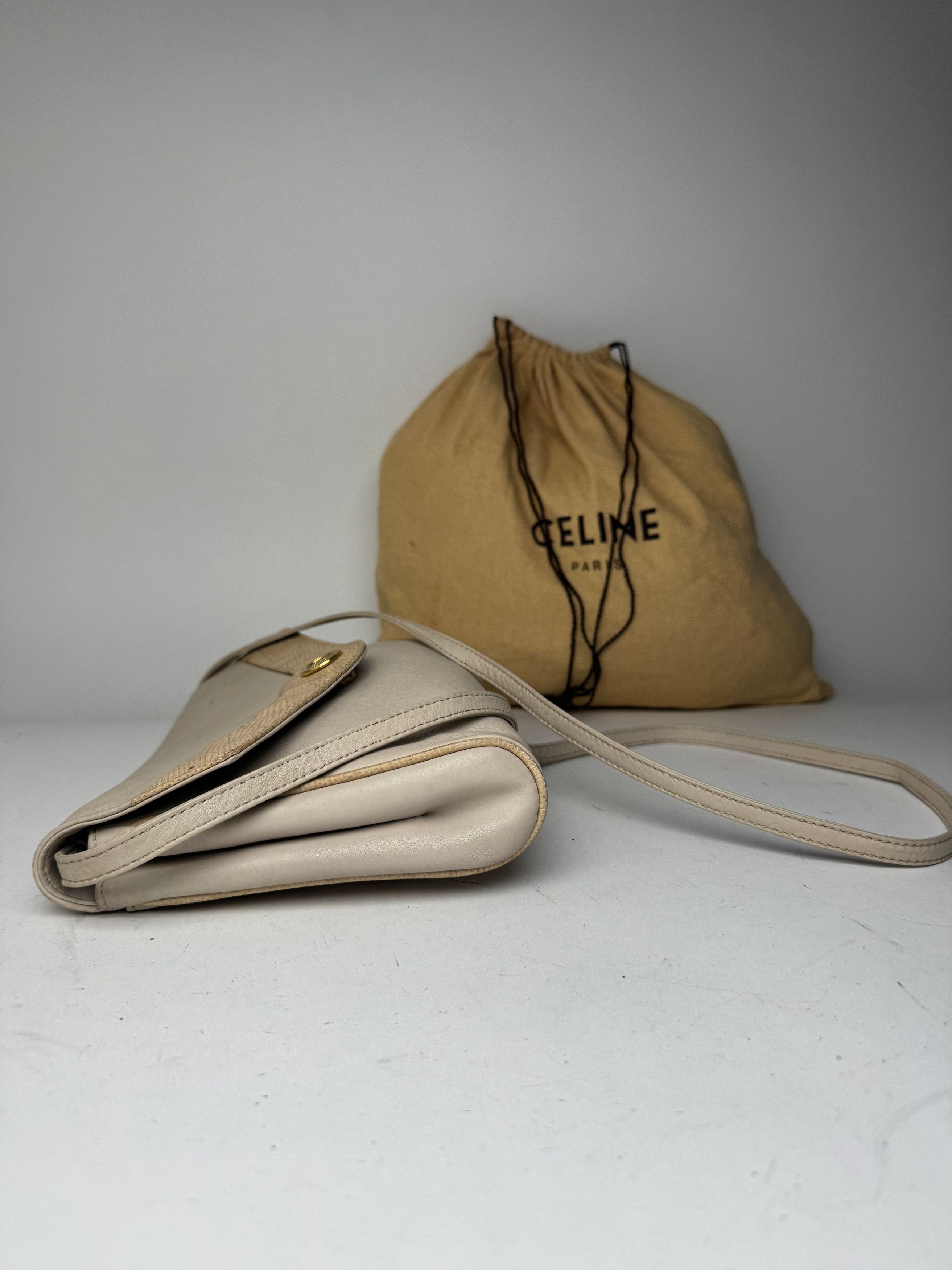 Celine Vintage Paris Leather crossbody Bag white / Ecru Size ONE SIZE - 8 Thumbnail
