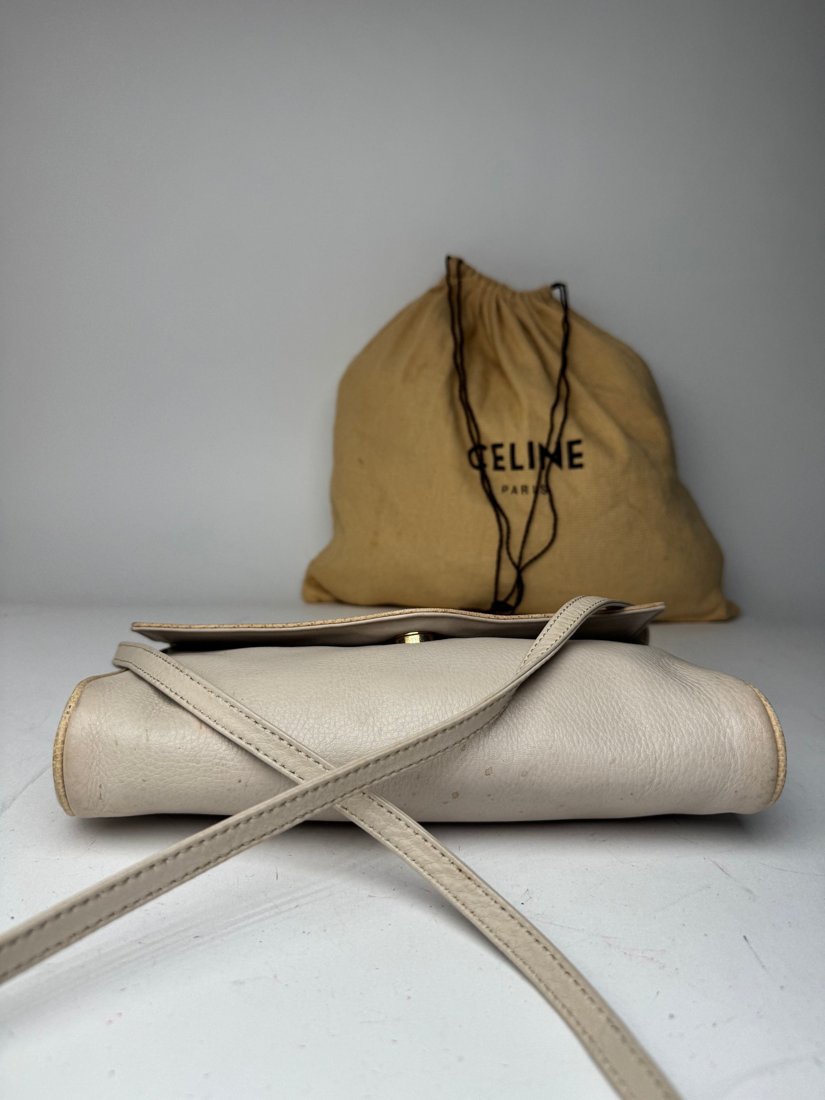 Celine Vintage Paris Leather crossbody Bag white / Ecru Size ONE SIZE - 10 Thumbnail